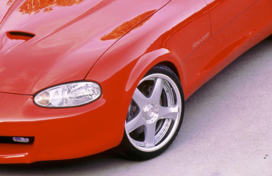  Mazda Miata Mono Posto 2000 года  (фото 16 из 16)